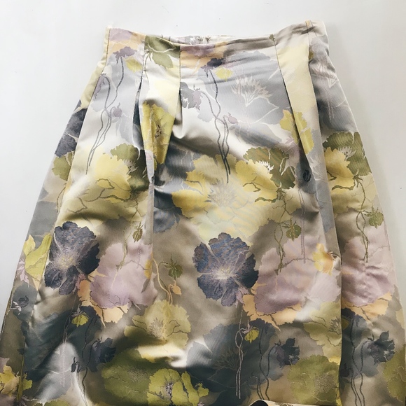 Eliza J Dresses & Skirts - Eliza J Jacquard Ball Skirt